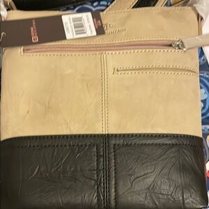 Stone Mountain Accessories Tan and Black Crossbody Bag